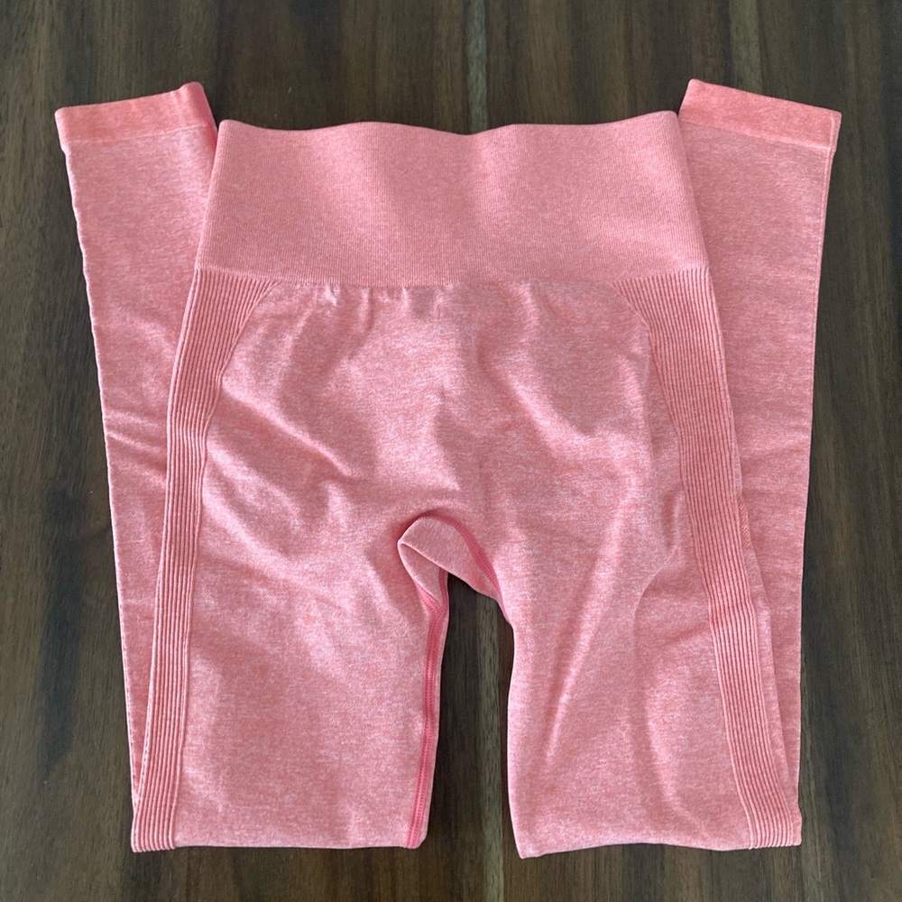 ✨Pchee Bum Workout Leggings - S